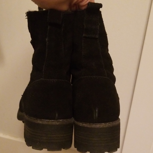 Aldo Boots - Picture 3 of 8